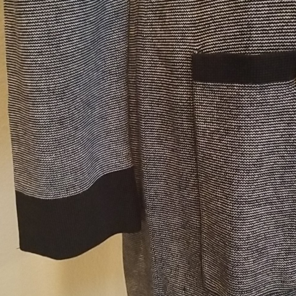 NWT Tommy Hilfiger Cardigan Suiting Small - Picture 4 of 9